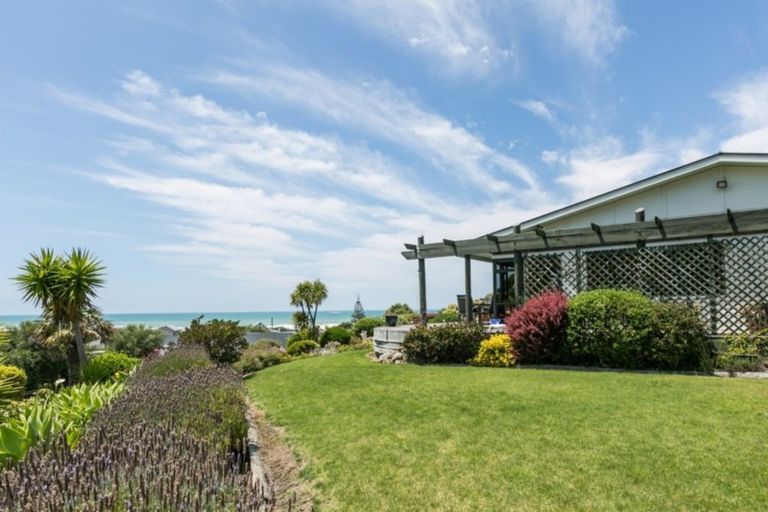 Photo of property in 181b Harper Road, Waimarama, Havelock North, 4294