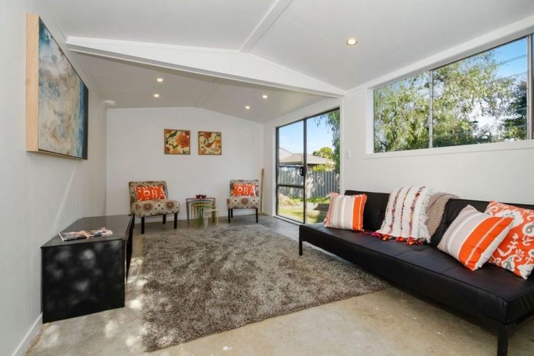 Photo of property in 34 Trentham Road, Papakura, 2110