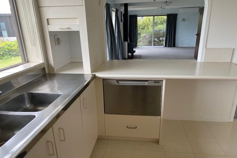 Photo of property in 1/36 Beechwood Road, Rothesay Bay, Auckland, 0630