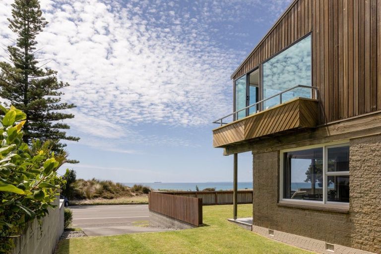 Photo of property in 69 Marine Parade, Mount Maunganui, 3116
