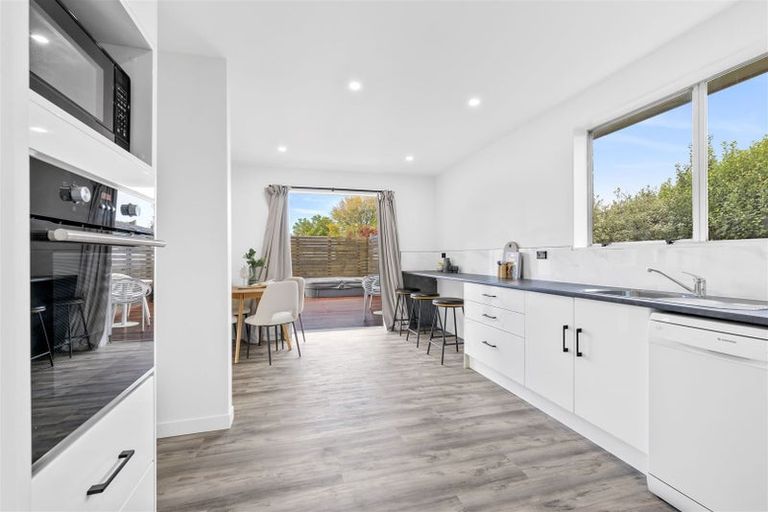 Photo of property in 202 Hendersons Road, Hoon Hay, Christchurch, 8025