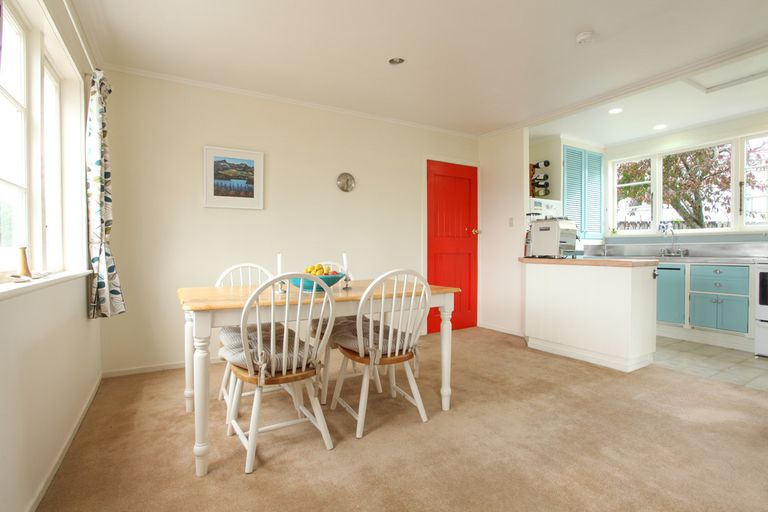 Photo of property in 39a Wallis Street, Raglan, 3225