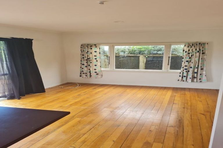 Photo of property in 855 Whangaparaoa Road, Manly, Whangaparaoa, 0930