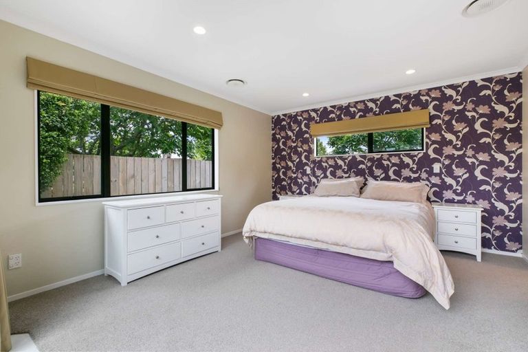 Photo of property in 15 Lockhart Place, Rototuna, Hamilton, 3210