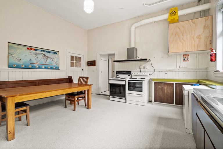 Photo of property in 685 George Street, North Dunedin, Dunedin, 9016