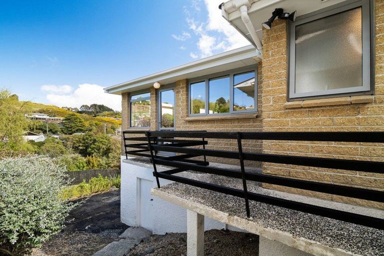 Photo of property in 9 Bell Crescent, Concord, Dunedin, 9018