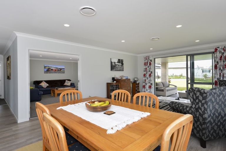 Photo of property in 27 Mortlake Heights, Pyes Pa, Tauranga, 3112
