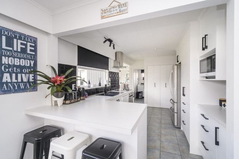 Photo of property in 30 Slacks Road, Awapuni, Palmerston North, 4412