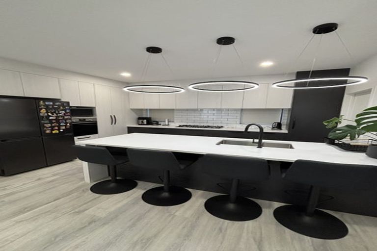 Photo of property in 18 Vintry Drive, Huapai, Kumeu, 0810