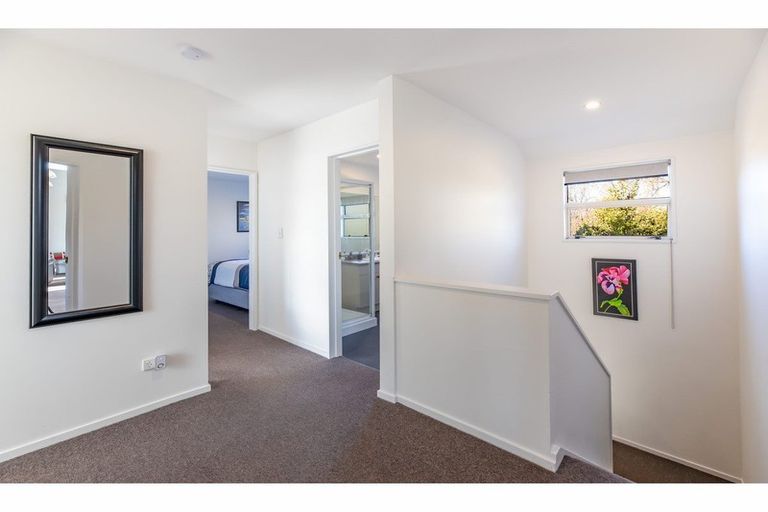 Photo of property in 3/50 Division Street, Riccarton, Christchurch, 8041