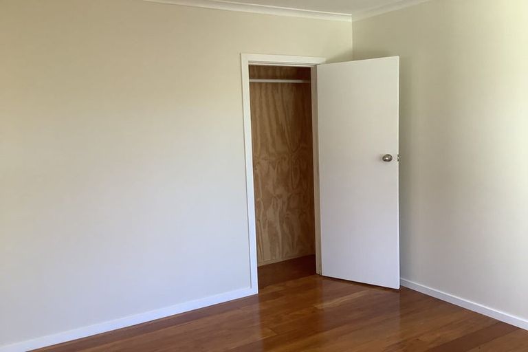 Photo of property in 20 Robertson Street, Elderslea, Upper Hutt, 5018