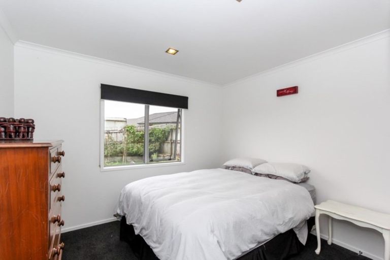 Photo of property in 4 Coby Sydney Drive, Bell Block, New Plymouth, 4312