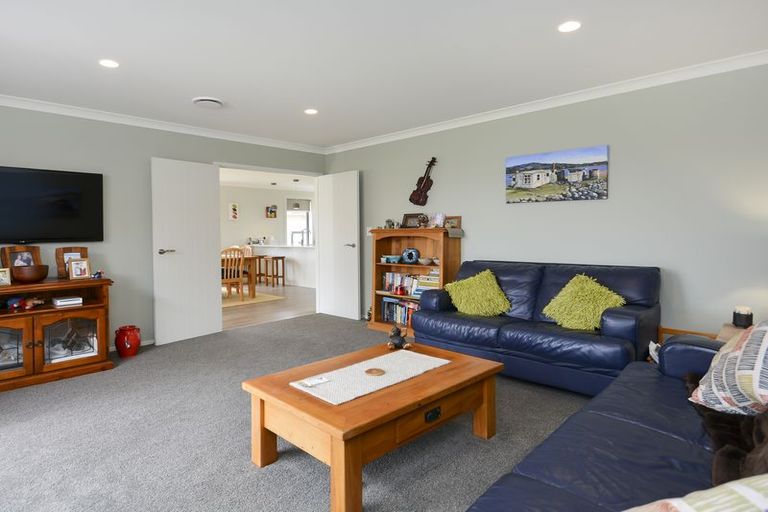 Photo of property in 27 Mortlake Heights, Pyes Pa, Tauranga, 3112