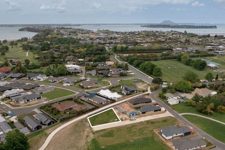 Photo of property in 49d Western Avenue, Omokoroa, 3172