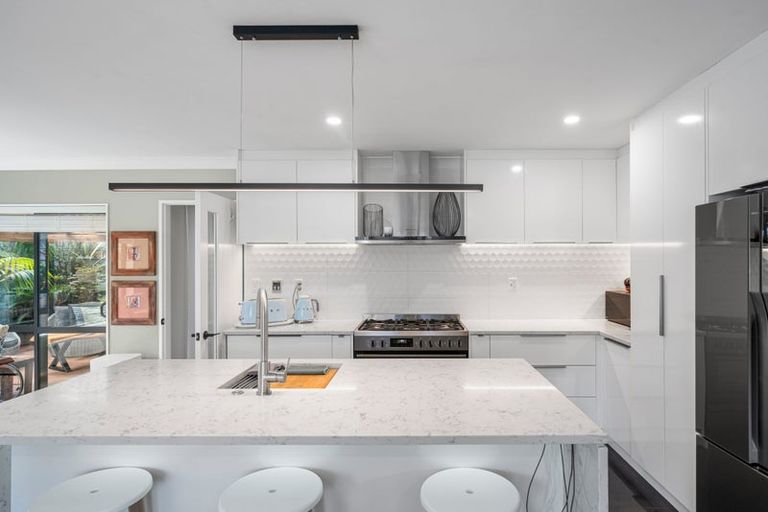 Photo of property in 27 Mauldeth Terrace, Churton Park, Wellington, 6037