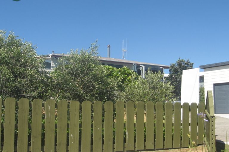 Photo of property in 705 Pukehina Parade, Pukehina, Te Puke, 3189