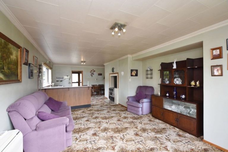 Photo of property in 38 Stobo Street, Grasmere, Invercargill, 9810