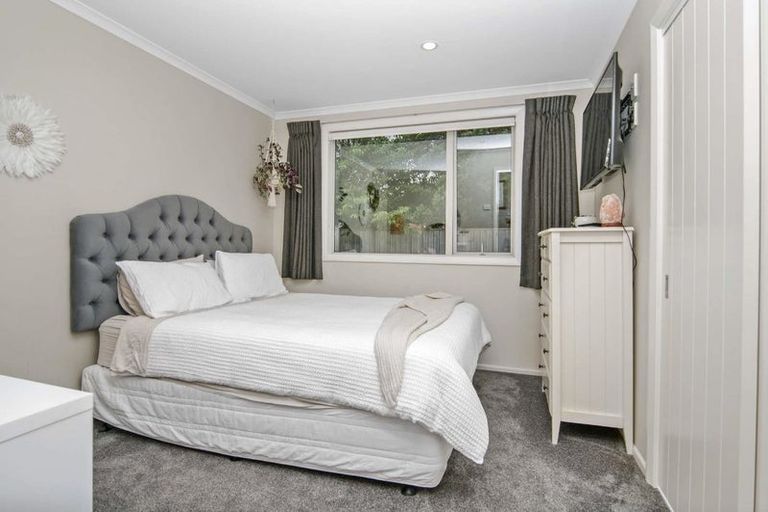 Photo of property in 96 Brougham Street, Westport, 7825