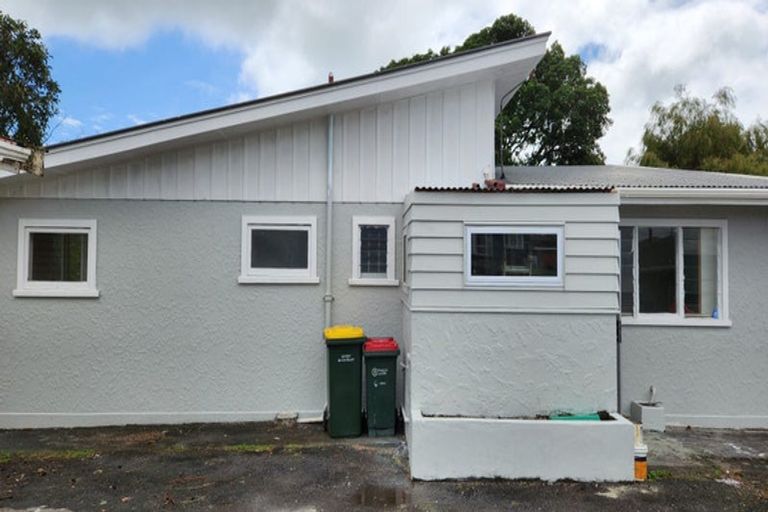 Photo of property in 10 George Street, Waitara, 4320