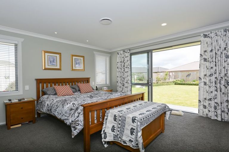 Photo of property in 27 Mortlake Heights, Pyes Pa, Tauranga, 3112