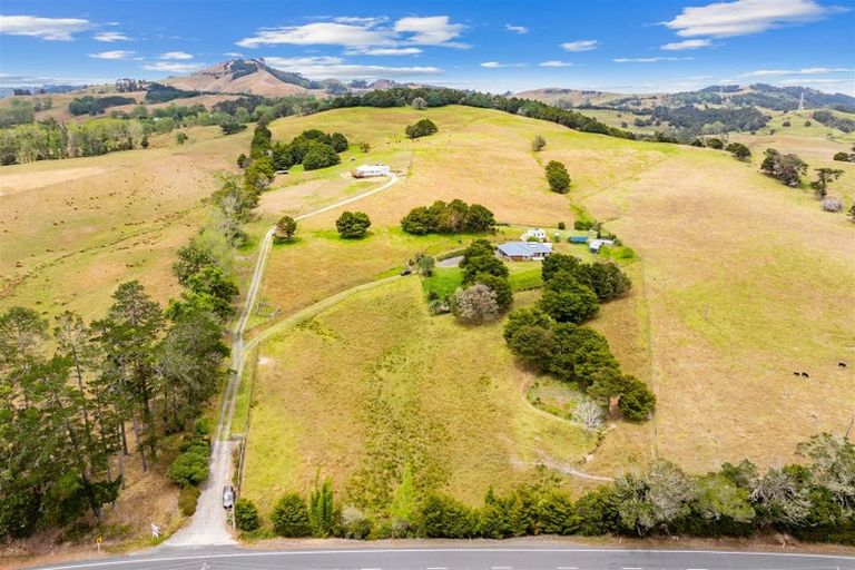 Photo of property in 5150a Kaipara Coast Highway, Wellsford, 0972