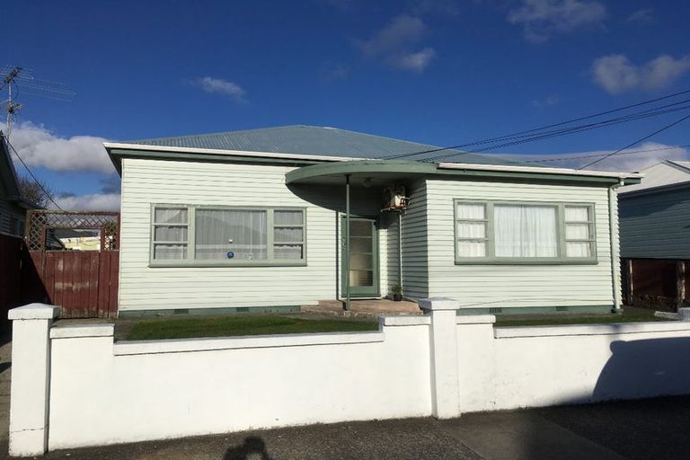 Photo of property in 20 Bay Street, Petone, Lower Hutt, 5012