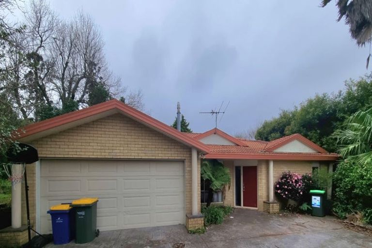 Photo of property in 1/149a Glengarry Road, Glen Eden, Auckland, 0602