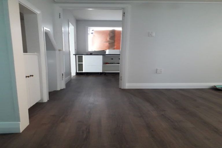 Photo of property in 1 Blucher Avenue, Newtown, Wellington, 6021