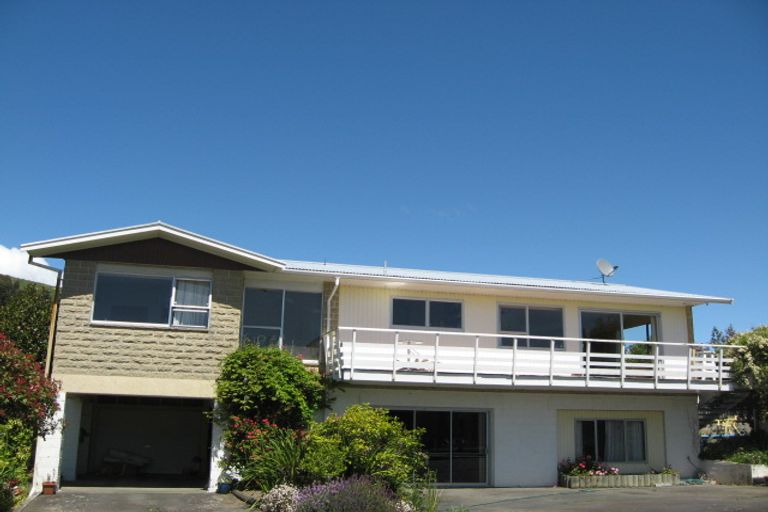 Photo of property in 1 Jollie Street, Marybank, Nelson, 7010