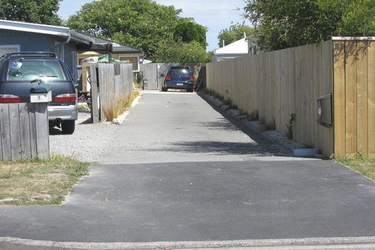 Photo of property in 1d Badger Street, Parklands, Christchurch, 8083