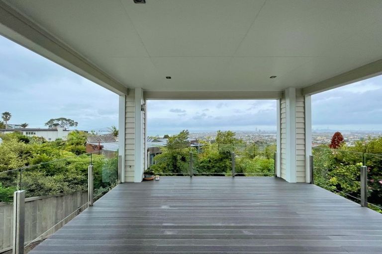 Photo of property in 9 Castor Bay Road, Castor Bay, Auckland, 0620