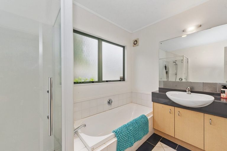 Photo of property in 2/25 Abbotsford Street, Whitiora, Hamilton, 3200