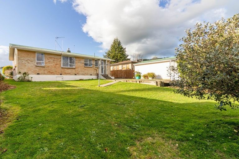 Photo of property in 27 Shaw Avenue, Paeroa, 3600
