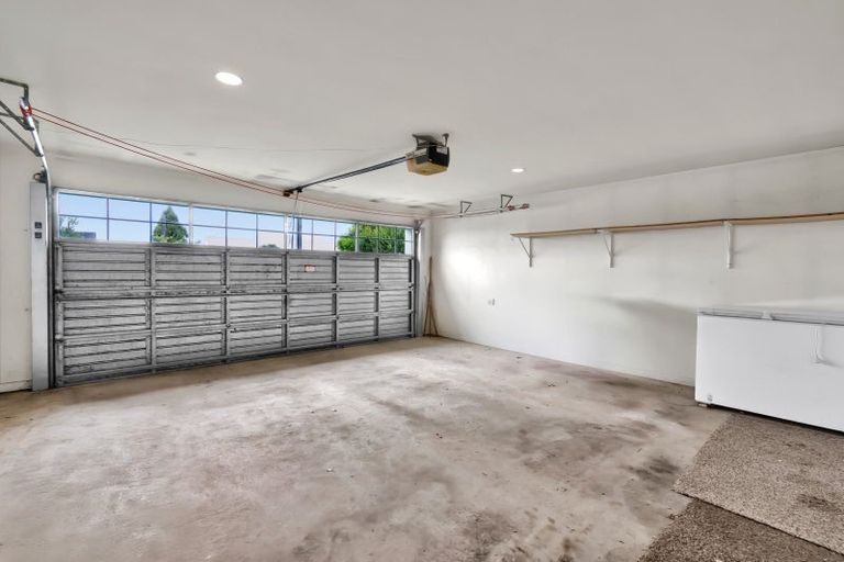 Photo of property in 87 Miranda Street, Stratford, 4332