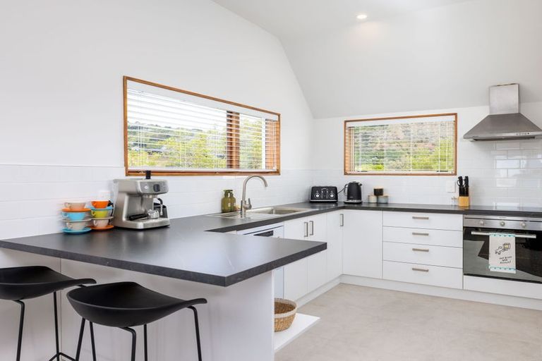 Photo of property in 4/53 Beachville Road, Redcliffs, Christchurch, 8081