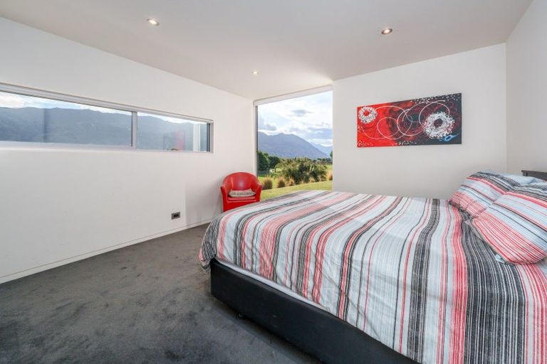 Photo of property in 58b Kings Drive, Wanaka, 9305