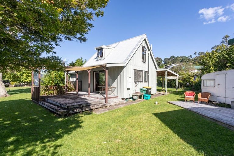 Photo of property in 2 Wigmore Crescent, Hahei, Whitianga, 3591