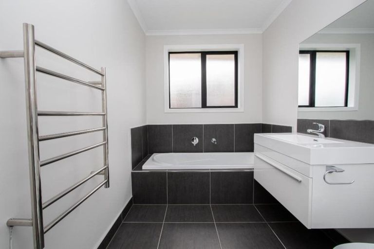 Photo of property in 41 Ladeira Place, Fitzroy, Hamilton, 3206