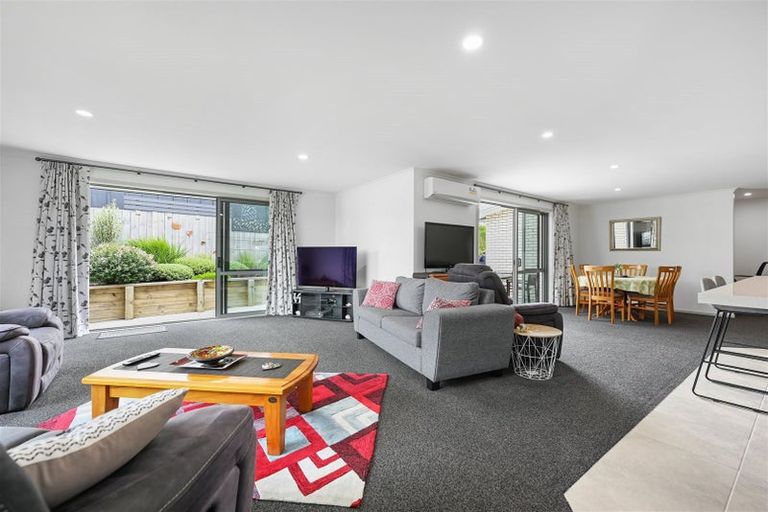 Photo of property in 7 Whanau Avenue, Baverstock, Hamilton, 3200