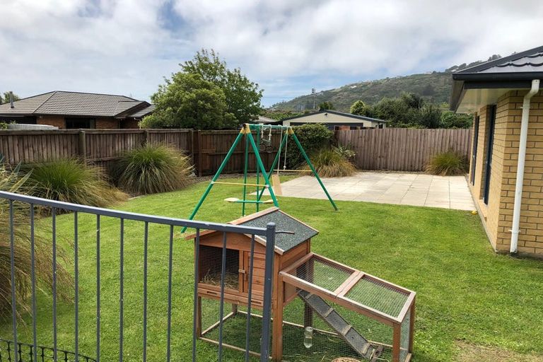 Photo of property in 21 Stedley Place, Heathcote Valley, Christchurch, 8022