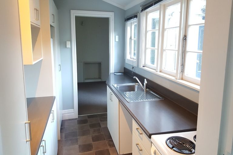 Photo of property in 17 Maitland Street, Dunedin Central, Dunedin, 9016