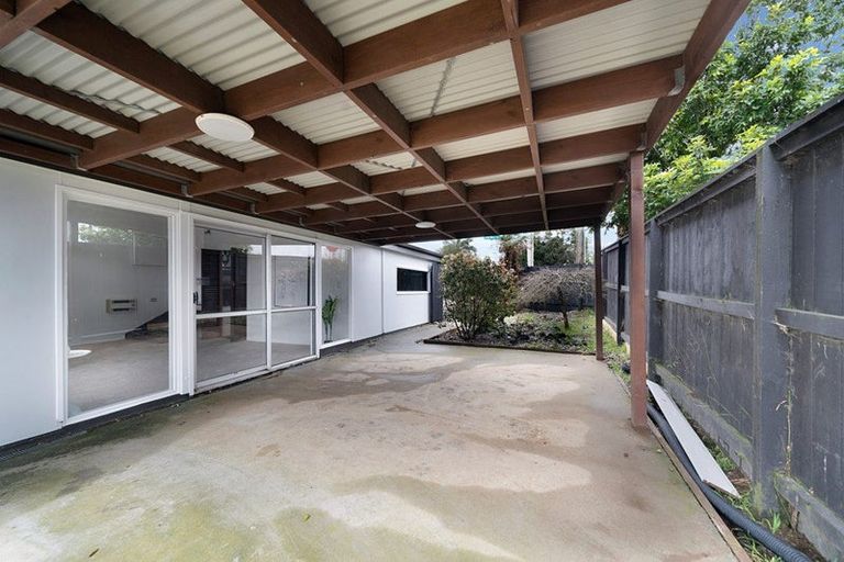 Photo of property in 174 Don Buck Road, Massey, Auckland, 0614
