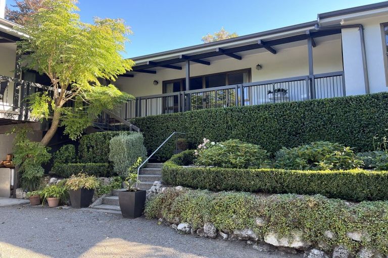 Photo of property in 37 Simla Avenue, Havelock North, 4130