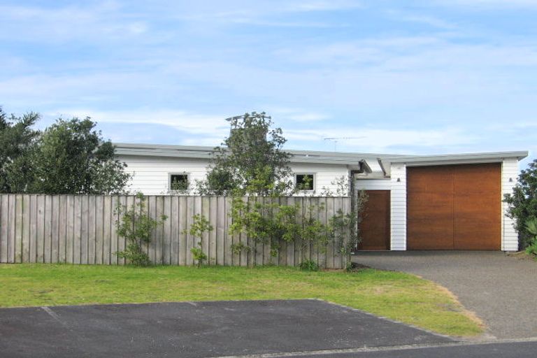 Photo of property in 43 Success Court, Omaha, 0986