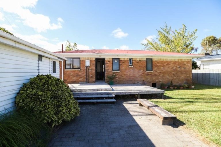 Photo of property in 23 Sheridan Street, Silverdale, Hamilton, 3216