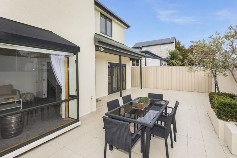 Photo of property in 1/21 Kilmarnock Street, Riccarton, Christchurch, 8011