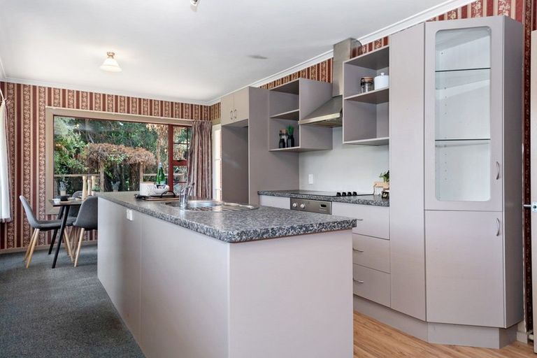 Photo of property in 8 Tauhara Drive, Queenwood, Hamilton, 3210