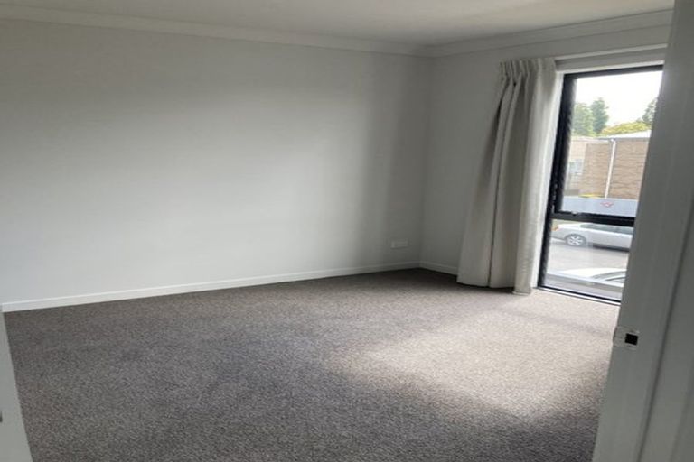 Photo of property in 1/3 Dowding Street, Melville, Hamilton, 3206