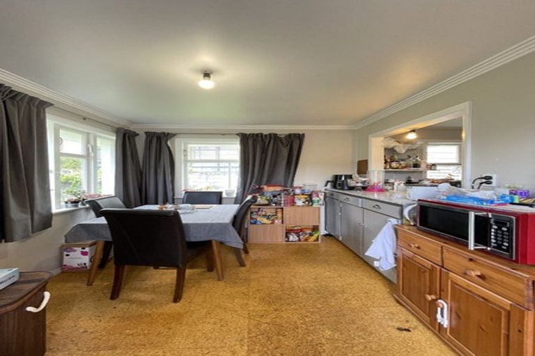 Photo of property in 19 Totara Street, Trentham, Upper Hutt, 5018