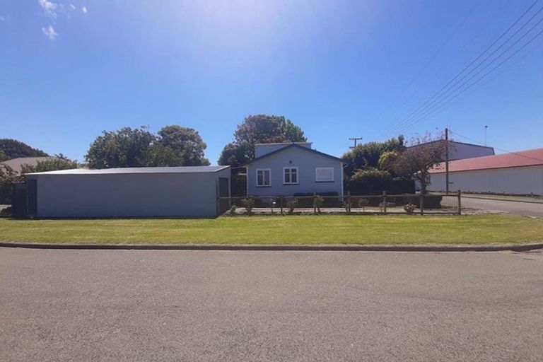 Photo of property in 11 Holley Street, Leeston, 7632